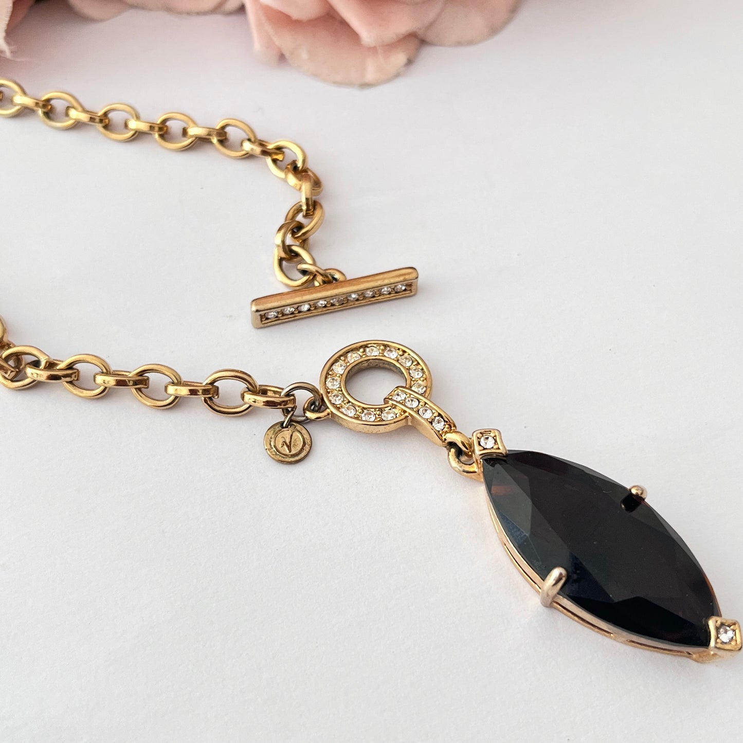 1960s Napier Gold Plated Brown Diamanté T-Bar Pendant Necklace