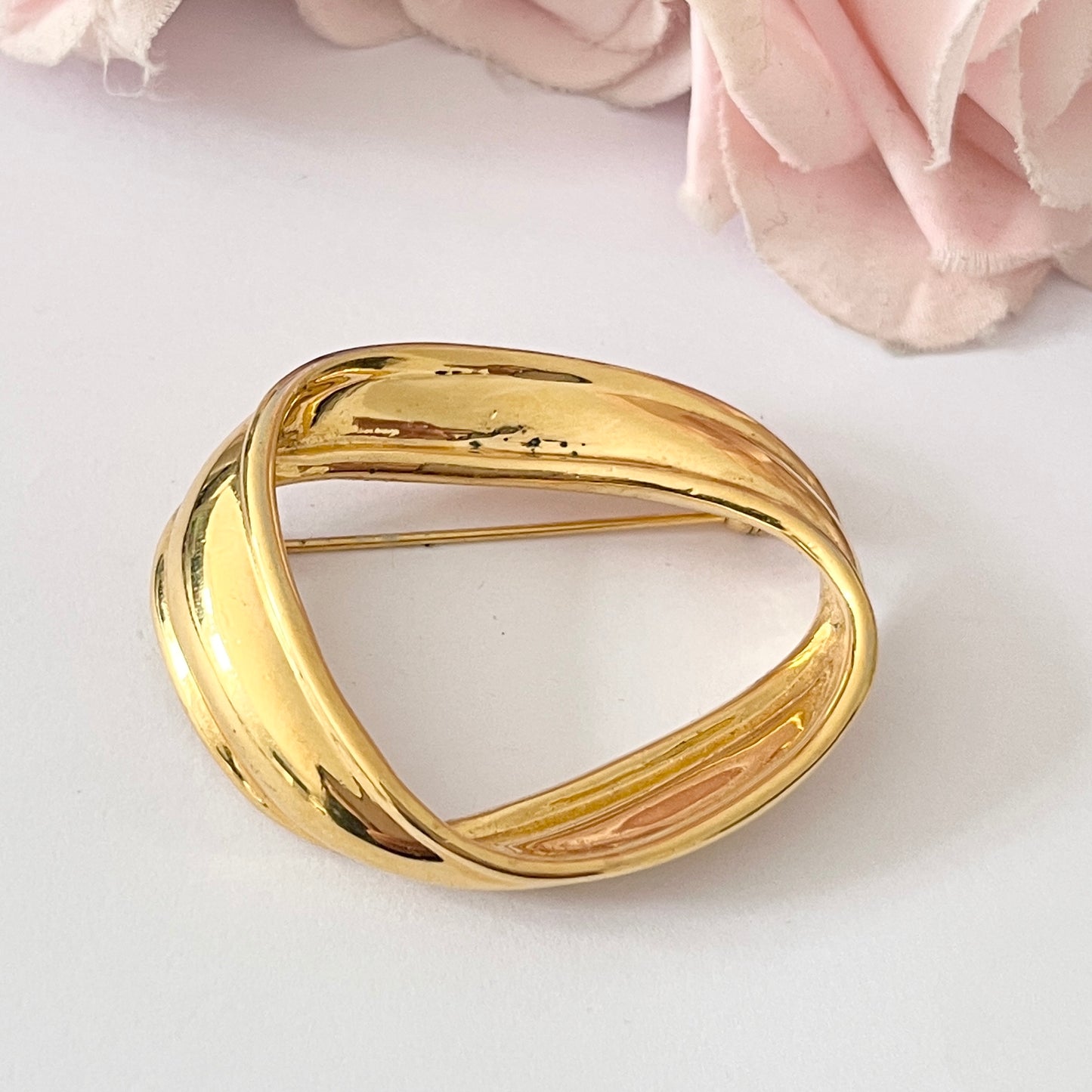 1960s Monet Gold Plated Brooch