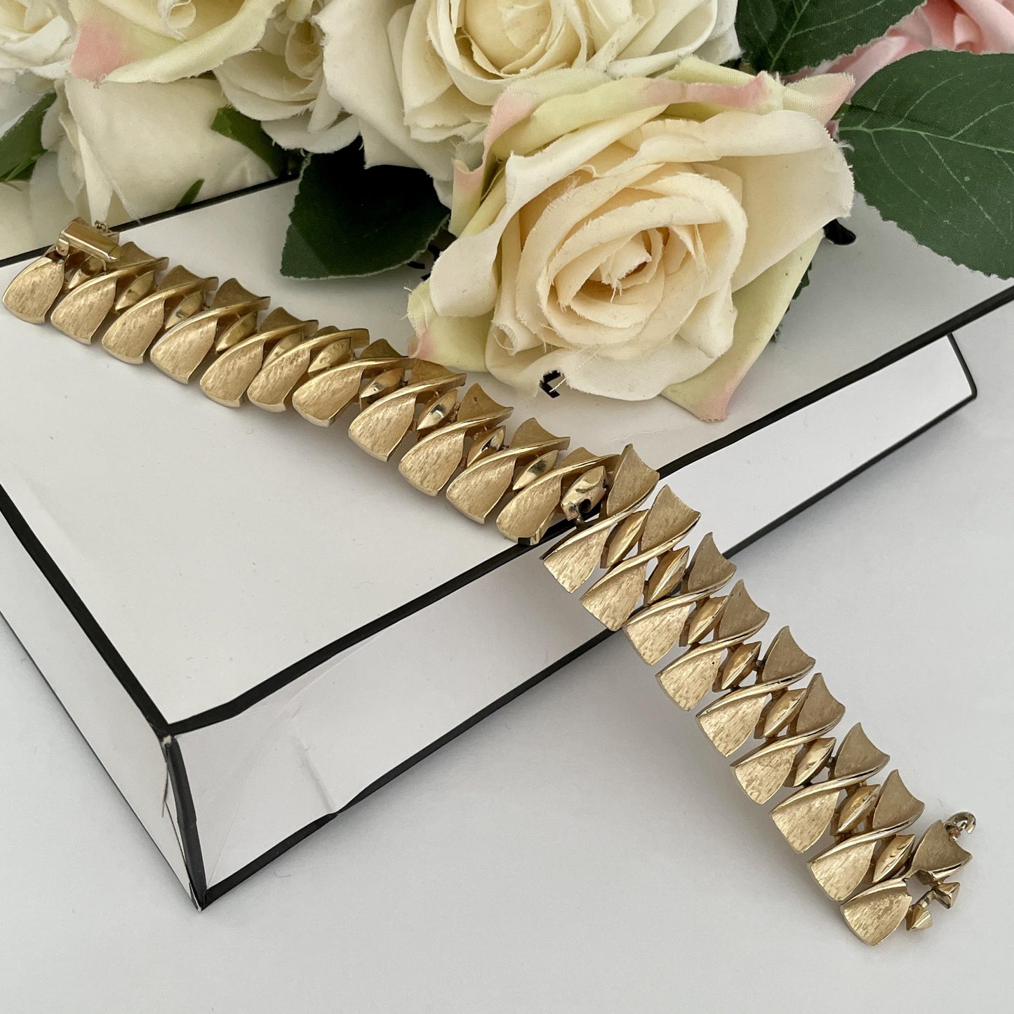 1960s Trifari Brutalist Brushed Gold Tone Bracelet
