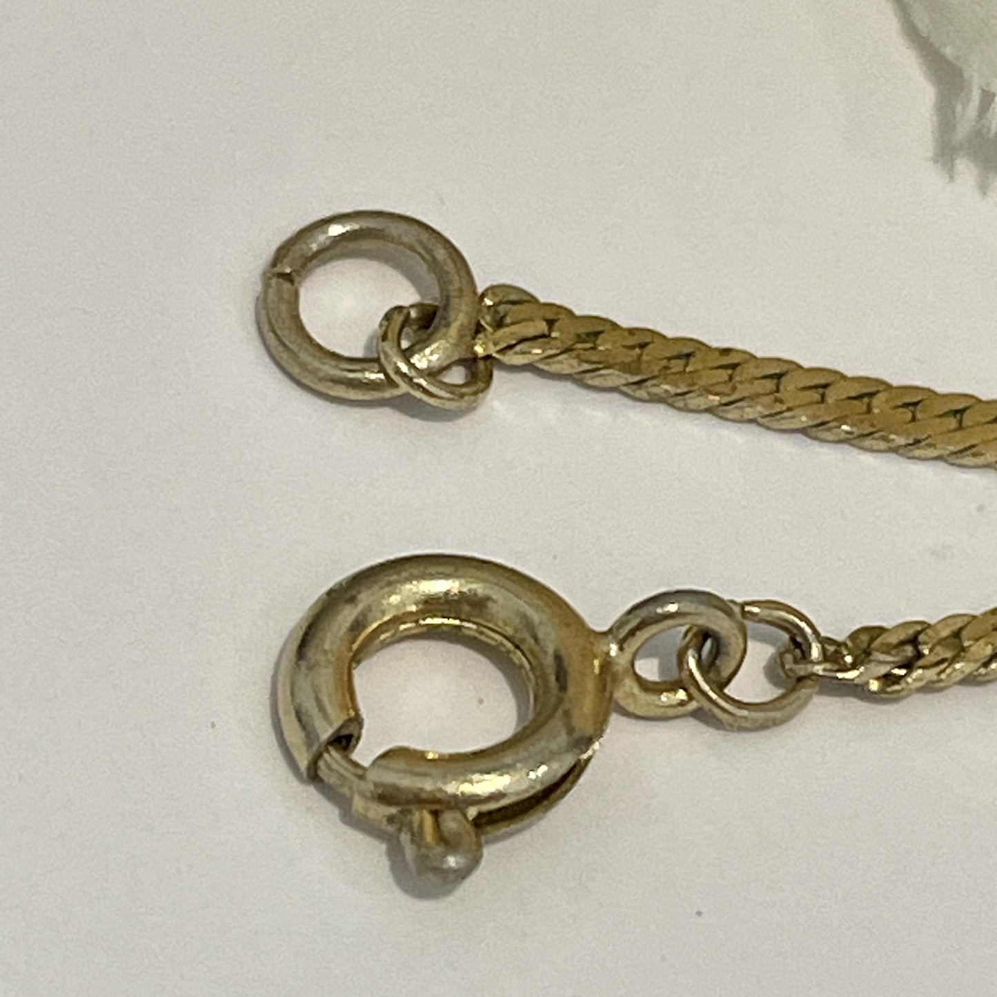 1980s Faux Pearl and Diamanté Gold Plated Flower Necklace