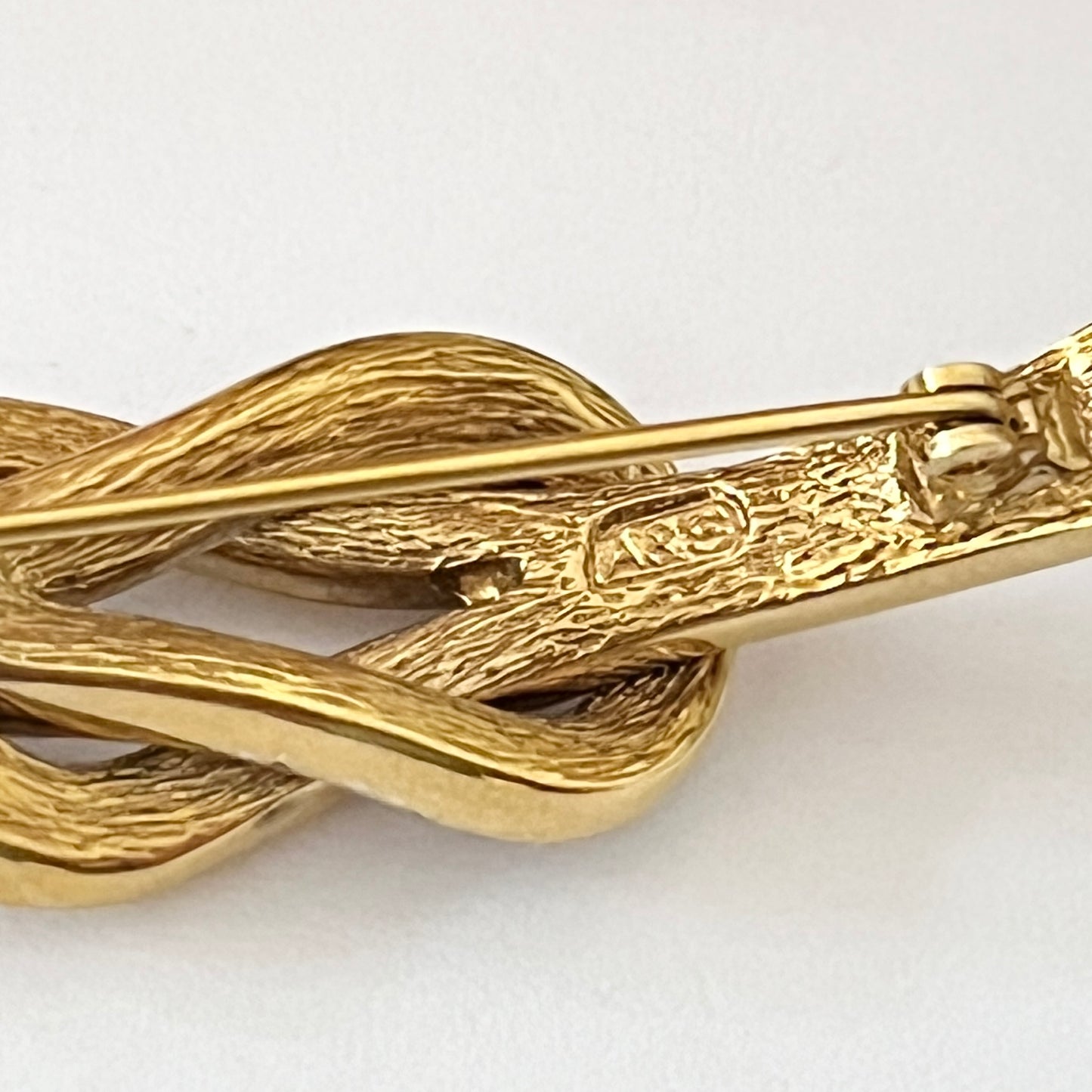 1980s Attwood & Sawyer Gold Plated Diamanté Brooch