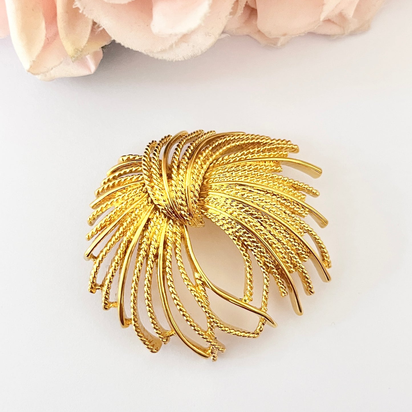 1980s Monet Gold Plated Bow Brooch