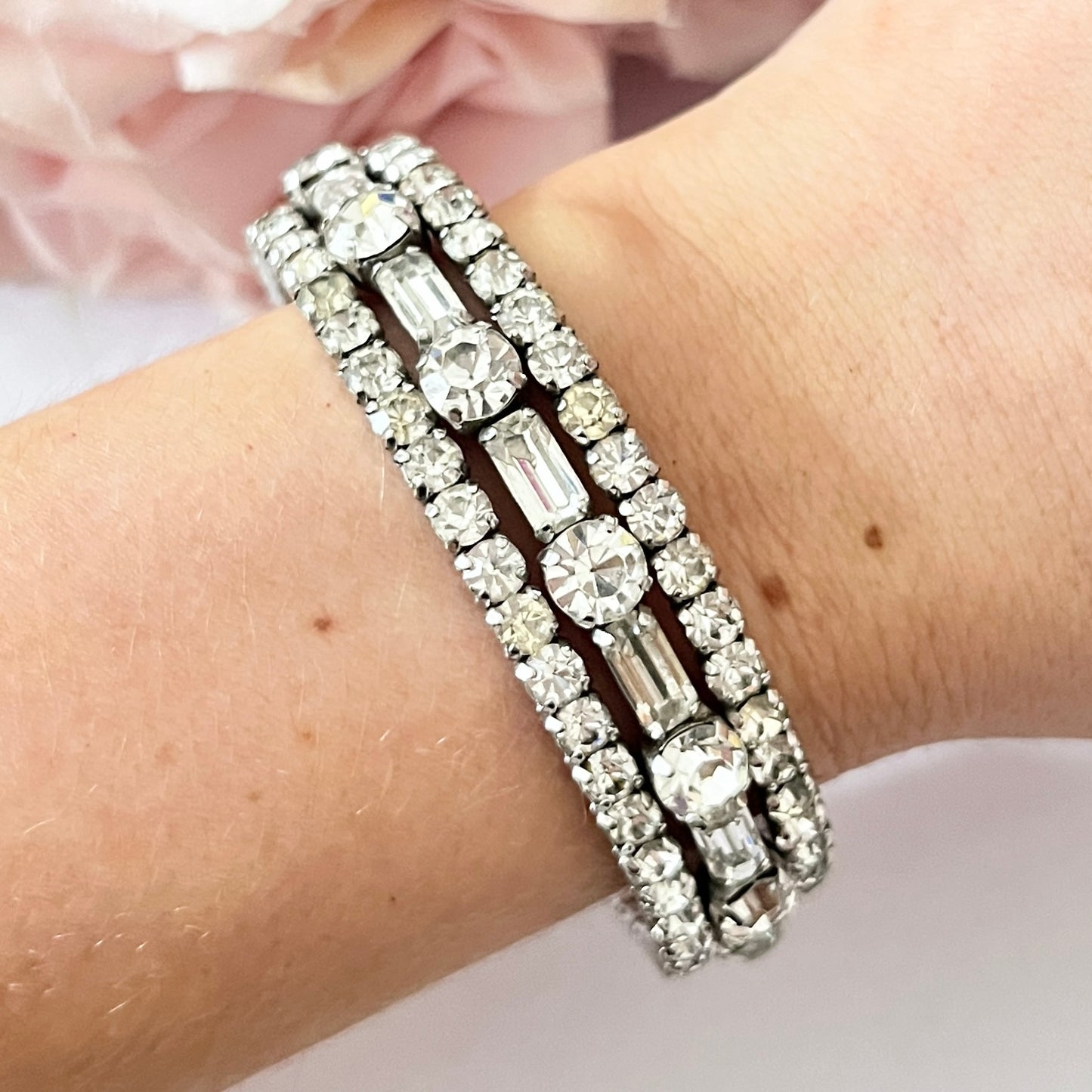 1950s Beautiful Diamanté Sparkly Cuff Bracelet