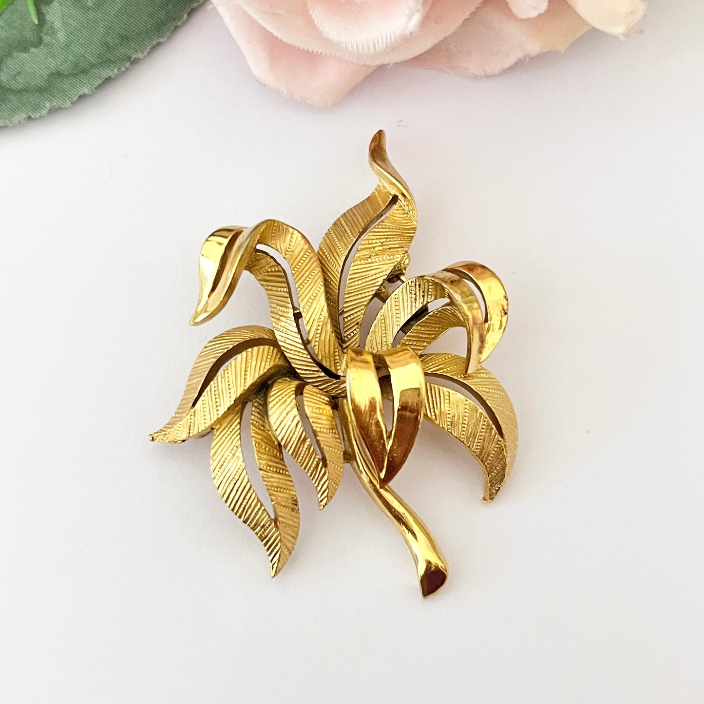 1980s Trifari Gold Plated Large Statement Palm Tree Brooch