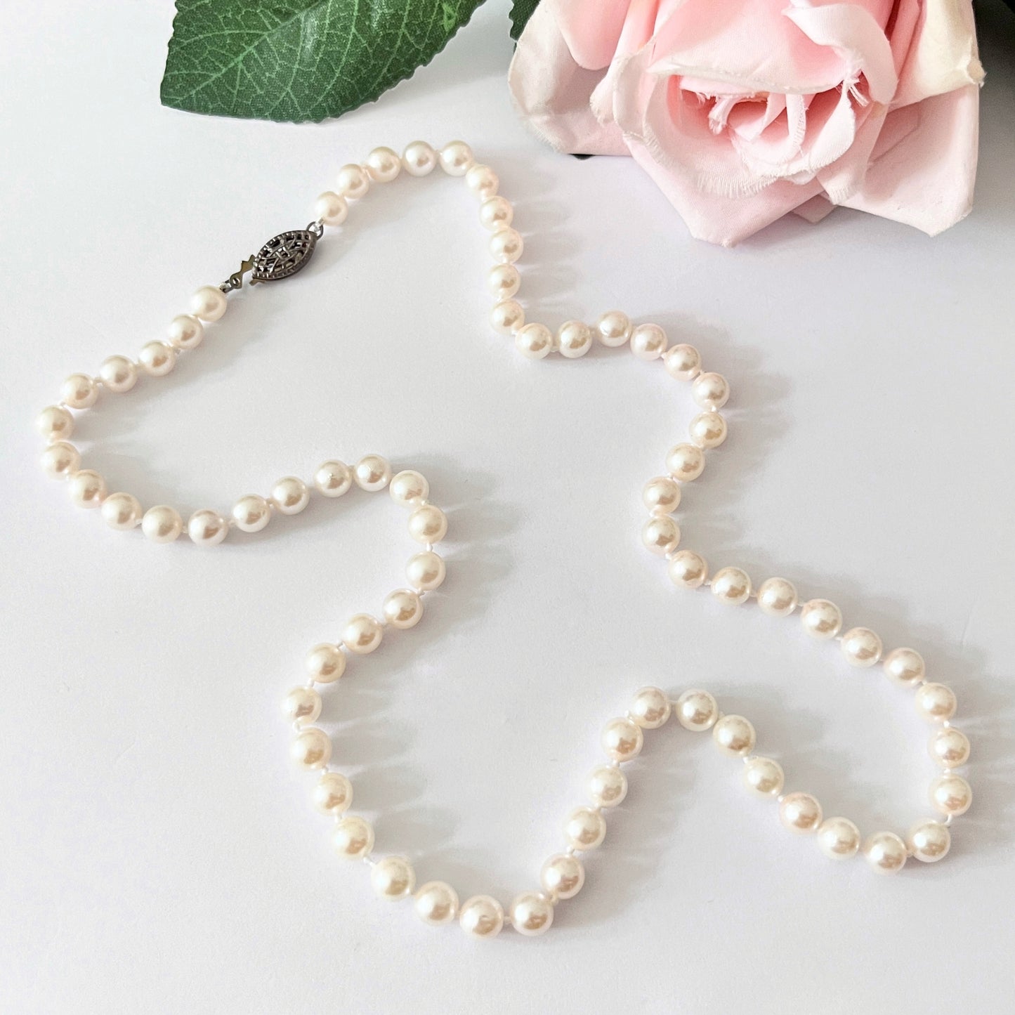 1980s Freshwater Pearl Sterling Silver Clasp Necklace