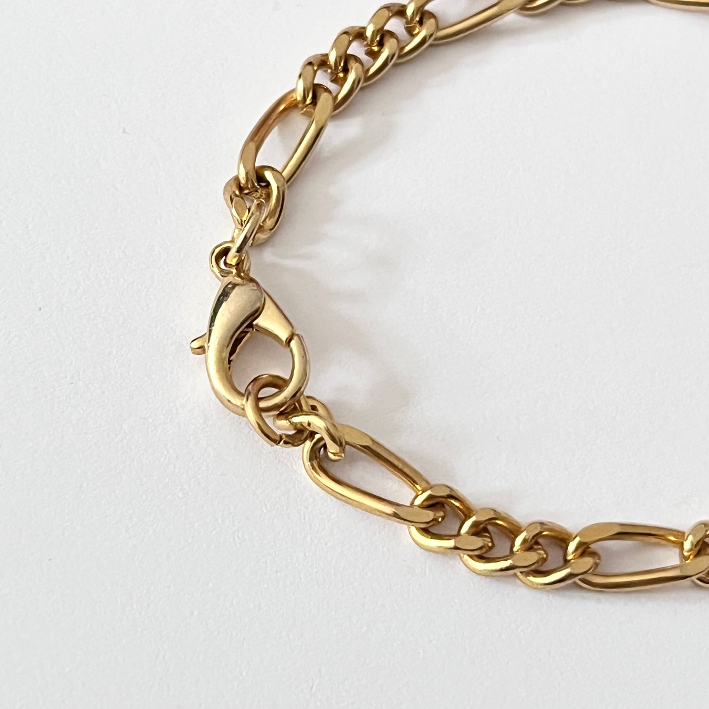 1980s Gold Plated T-Bar Chain Bracelet