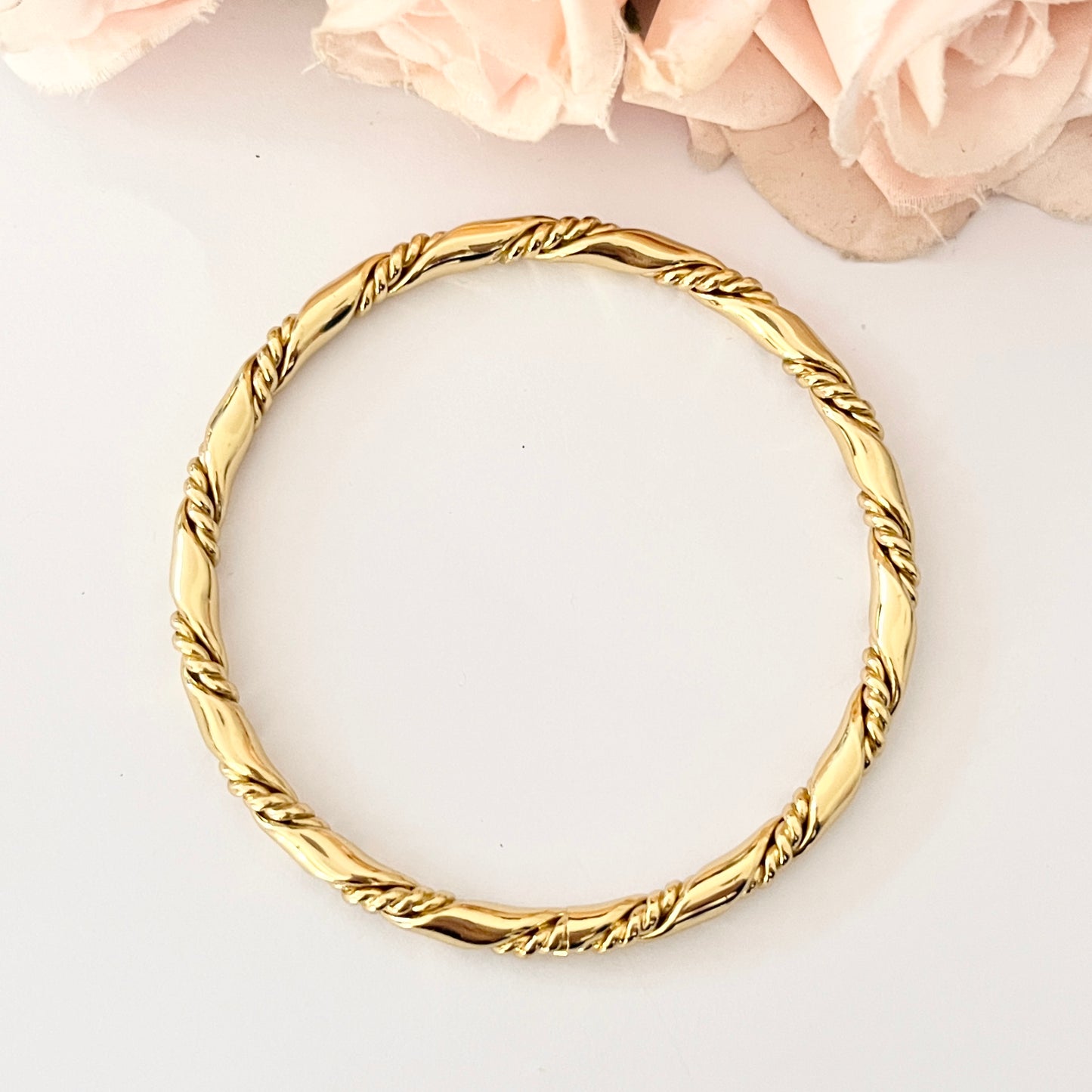 1980s Gold Plated Bangle