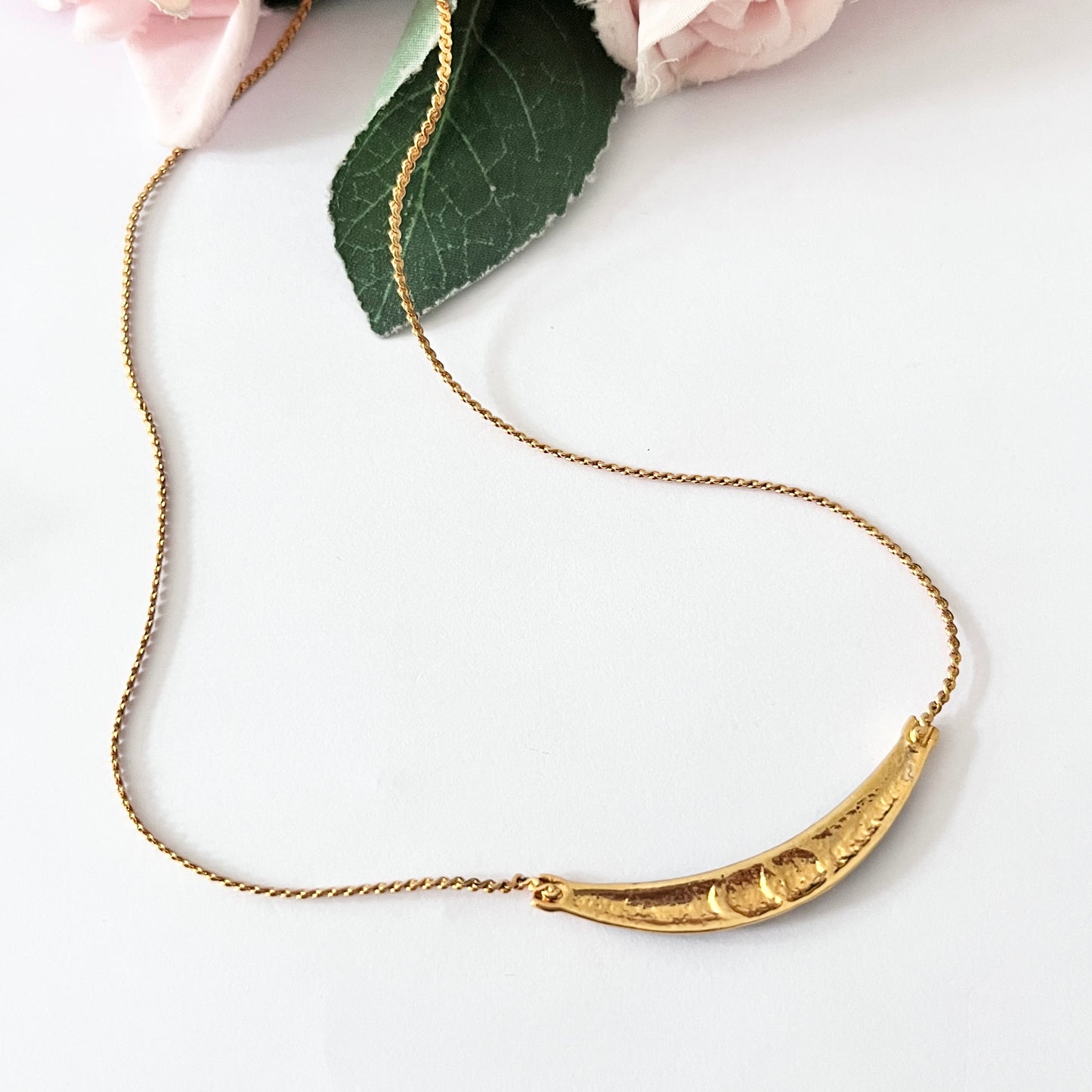 1980s Black Enamel Diamanté Gold Plated Chain Necklace