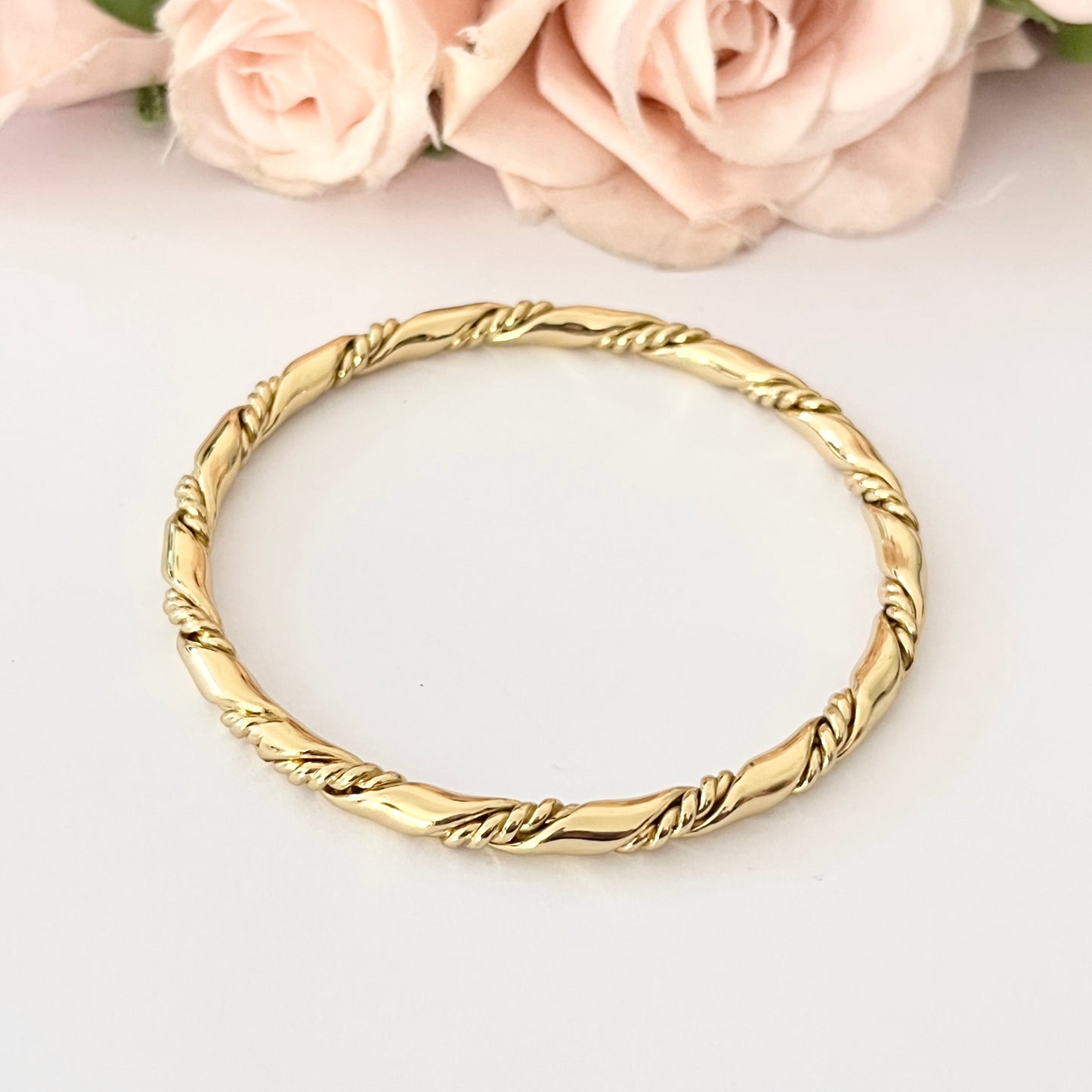 1980s Gold Plated Bangle