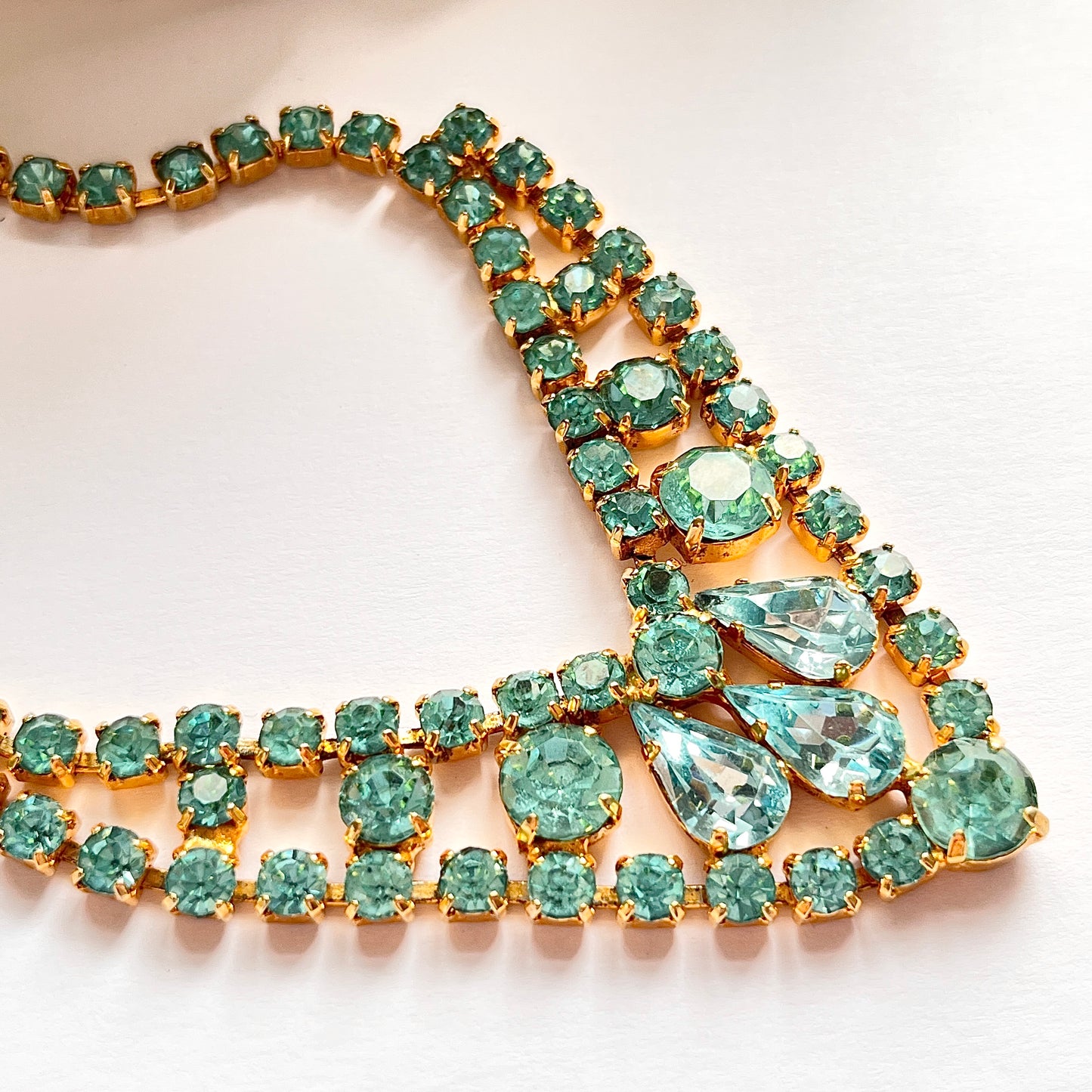 1950s Aqua Blue Diamanté Sparkly Gold Plated Necklace