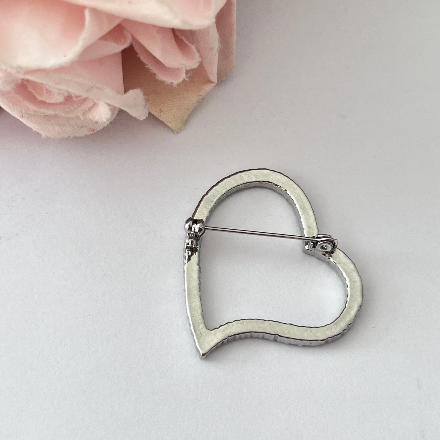 1980s Silver Tone Diamantés Love Heart Brooch
