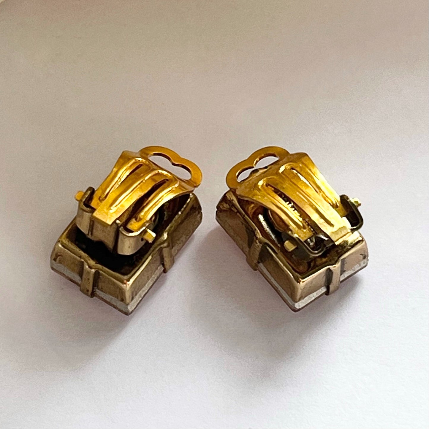 1980s Ermani Bulatti Champange Bronze Diamanté Gold Plated Clip On Earrings