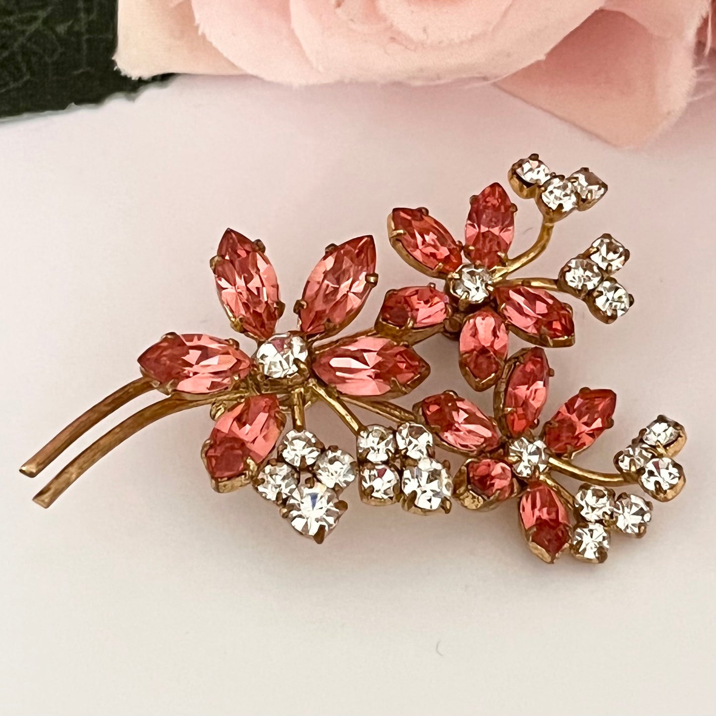 1940s Pretty Pink And Silver Gold Plated Diamanté Flower Brooch