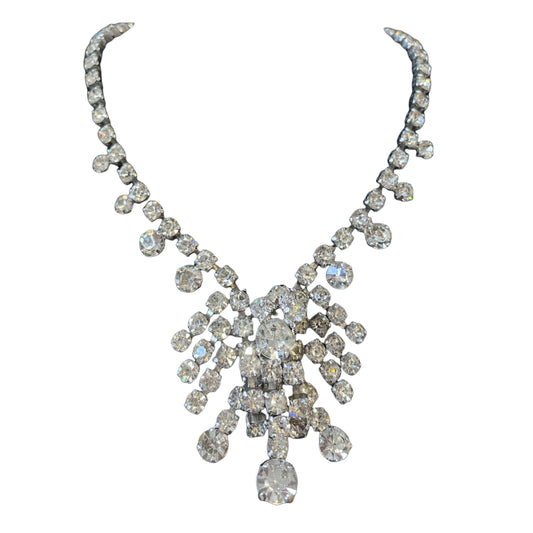 Sparkly 1950s Silver Toned Statement Necklace