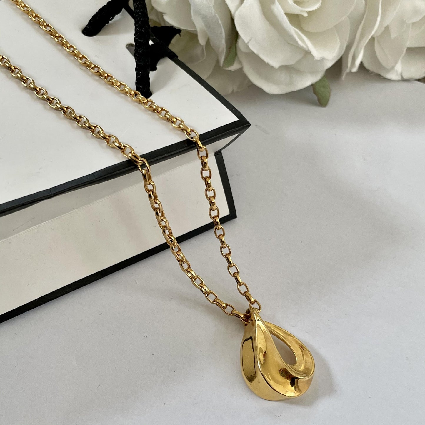 1980s Napier Gold Plated Pendant Necklace