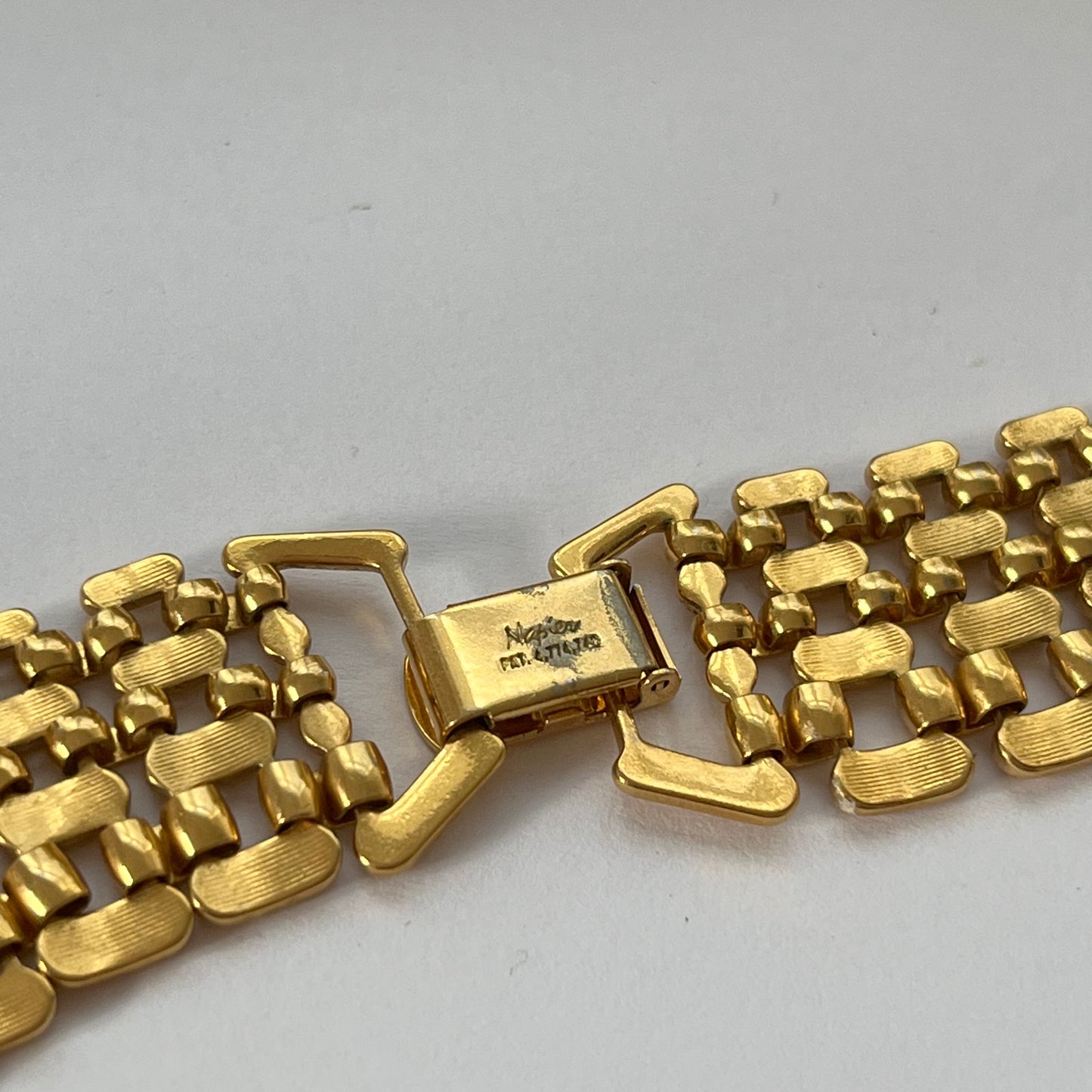 1980s Napier Gold Plated Statement Collar Chain Necklace